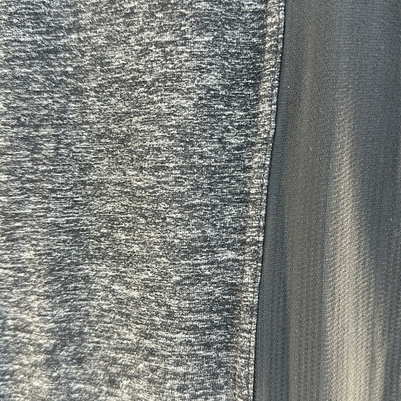 Lululemon Half Zip Pull Over Top - Picture 8 of 8